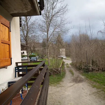 Del Rio アパート フィウマルボ